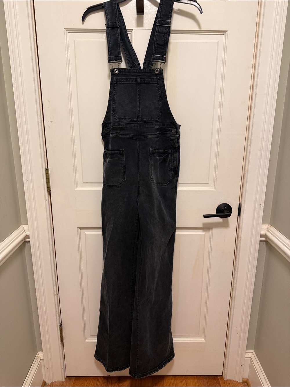 Women's Free People Black Denim Overalls- Size 29